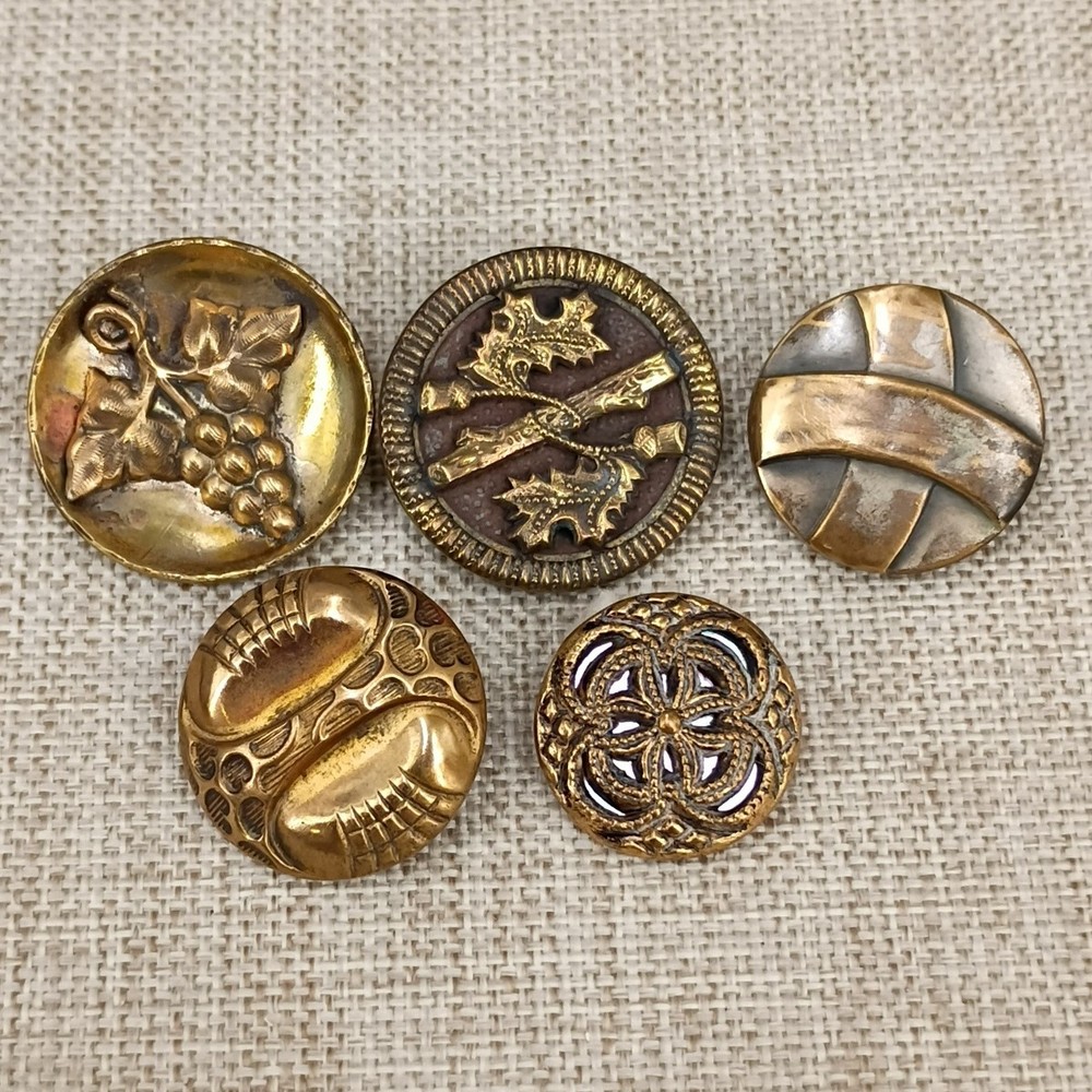 Antique Brass Button Lot 5pc Figural Grape Mirror Back Openwork Art Nouveau