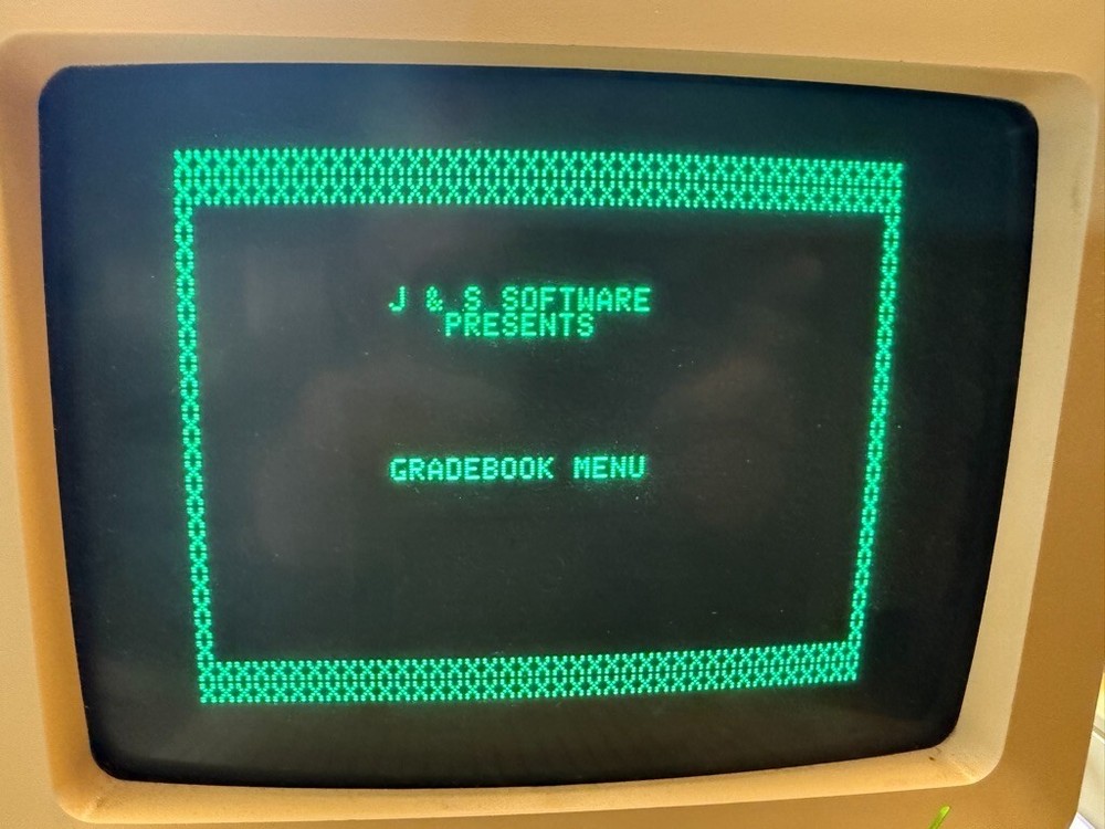 Apple 2 Software : THE APPLE GRADEBOOK : Plus : MAPS & GLOBES (2 programs)