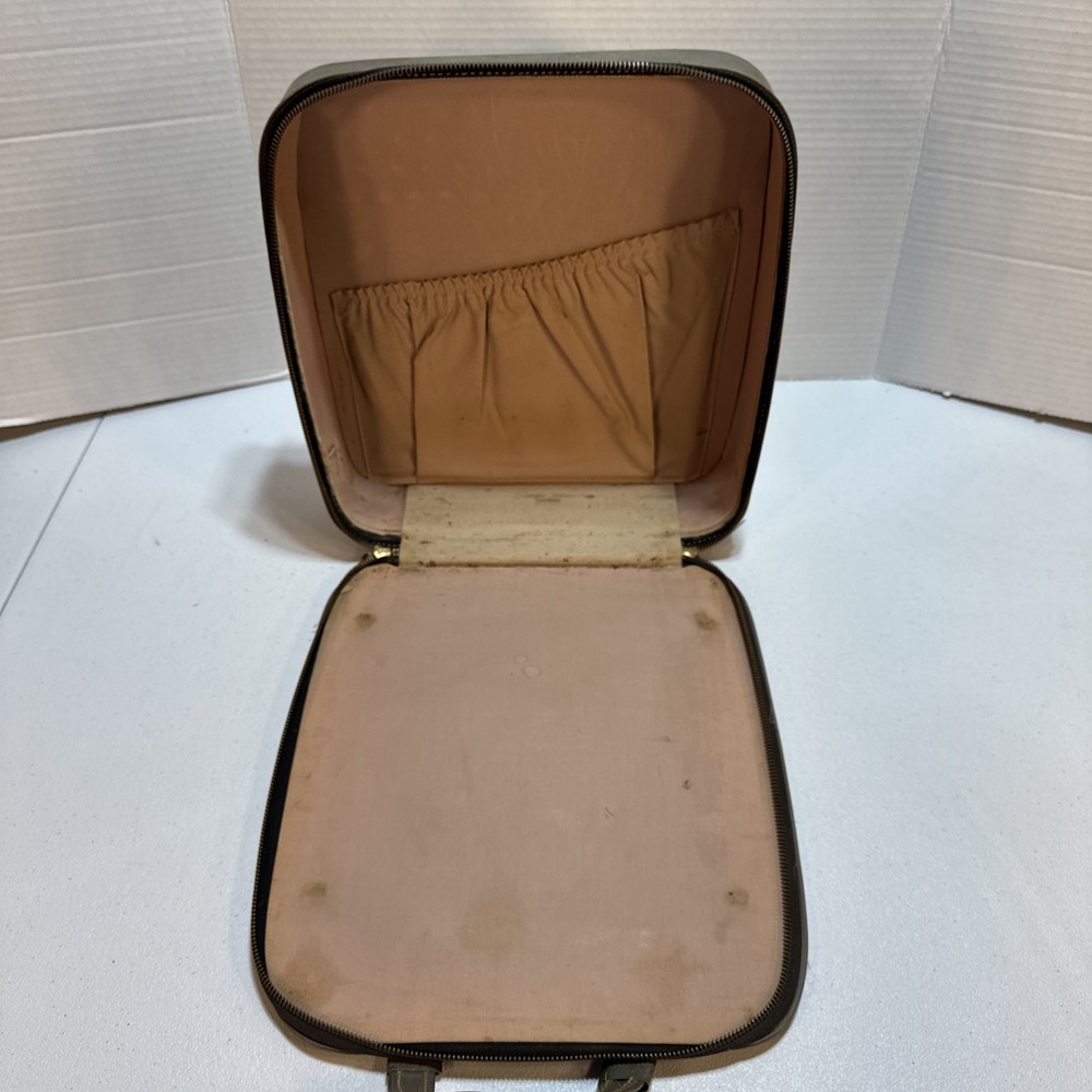 Typewriter Tower Chieftain III Beige Sears Model 871.1000 w/ Case