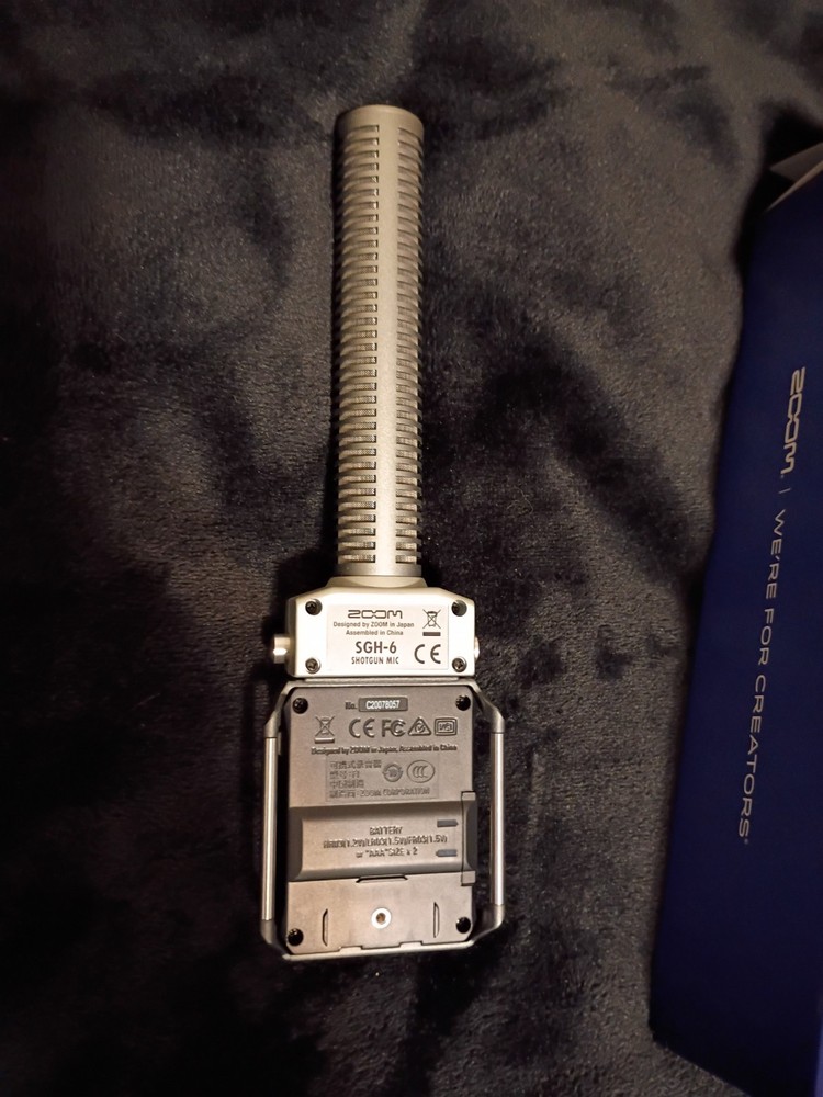 zoom f1 field recorder