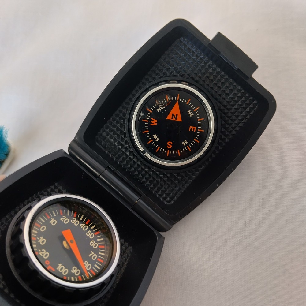 Sharp Compass/Thermo, Pocket Size Black -Made in Japan
