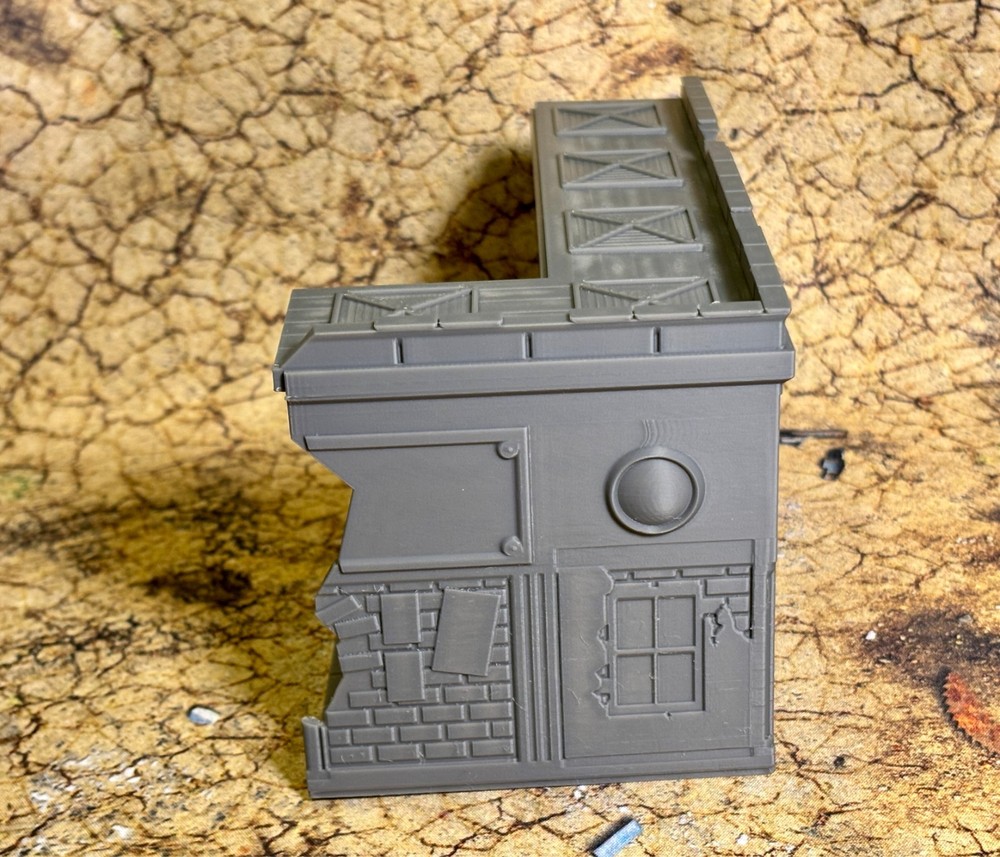 Plastic UKTC 40k Terrain Small L Ruin (1 Piece) - Easy stack system - Right hand