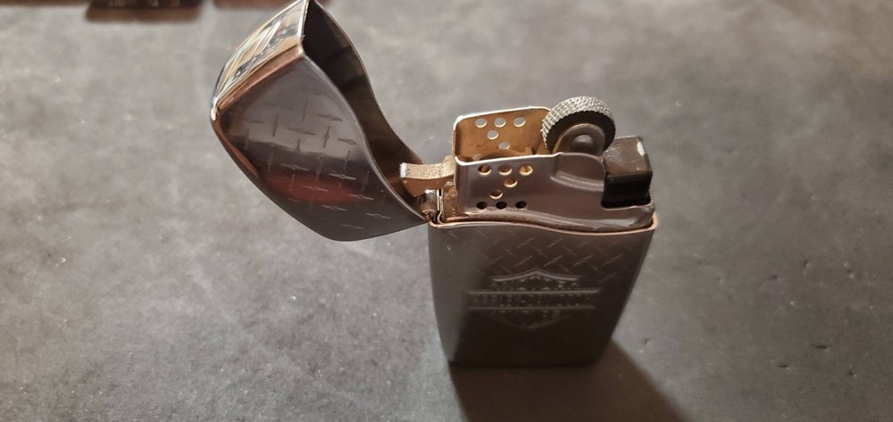 Harley Davidson Zippo Blu Butane Lighter *New