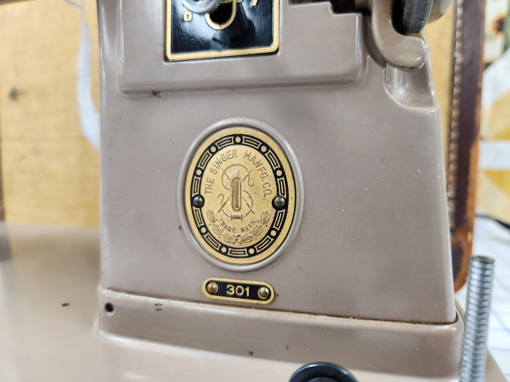 Singer 301 long bed with Foot Control and Case!