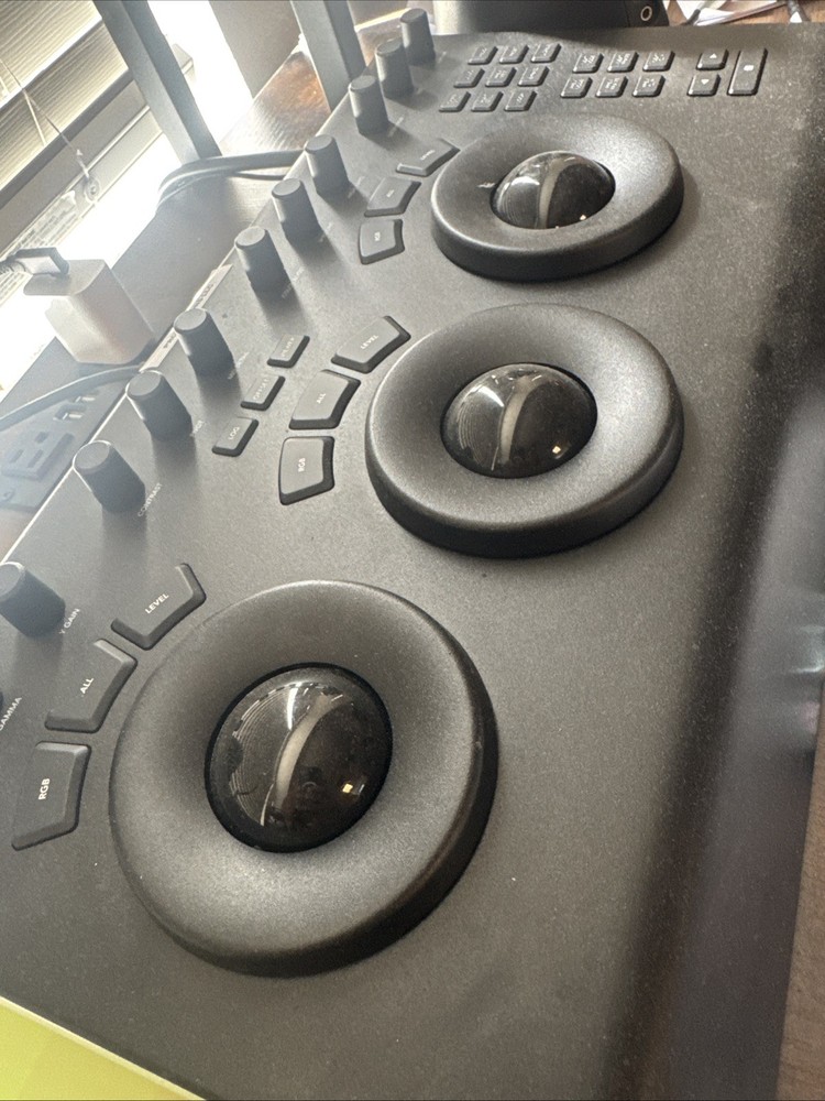 Blackmagic Design DaVinci Resolve Micro Panel