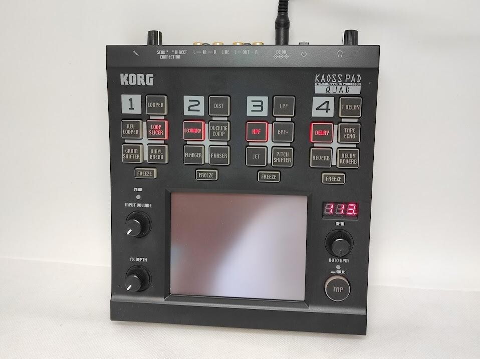 Korg Kaoss Pad Quad Dynamic Effect Processor Sampler with adapter