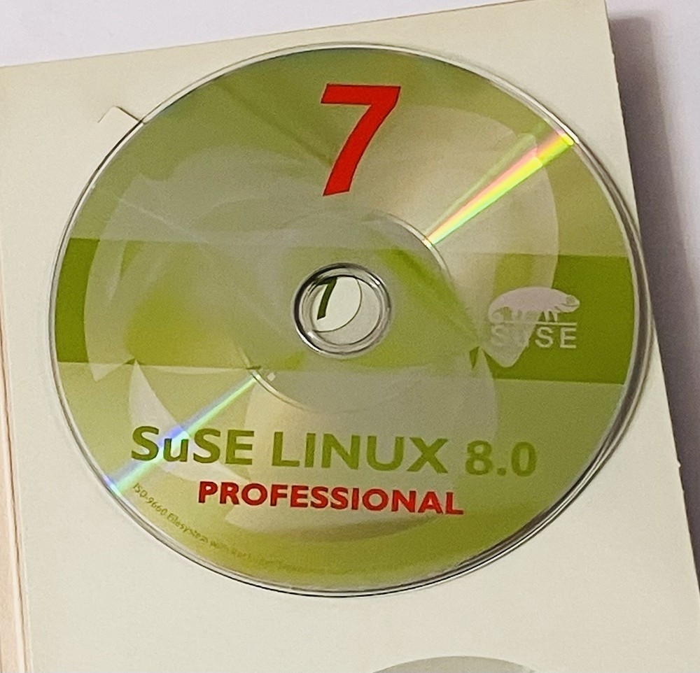 SuSE Linux 8.0 Professional 7-CD Box Set (Slim) Vintage Linux OS Manual 2000s PC