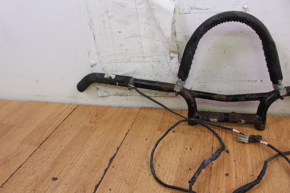 2006 Yamaha Apex MTN Handlebars with Controls