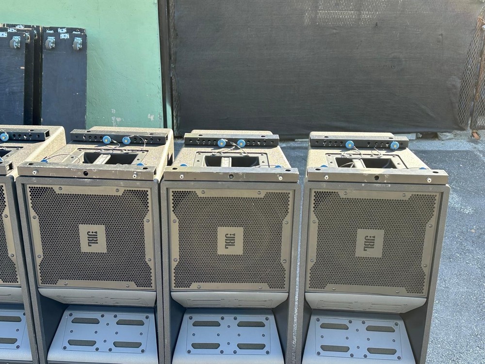 JBL VERTEC VT4888DP POWERED LINE ARRAY SPEAKER (One) THS