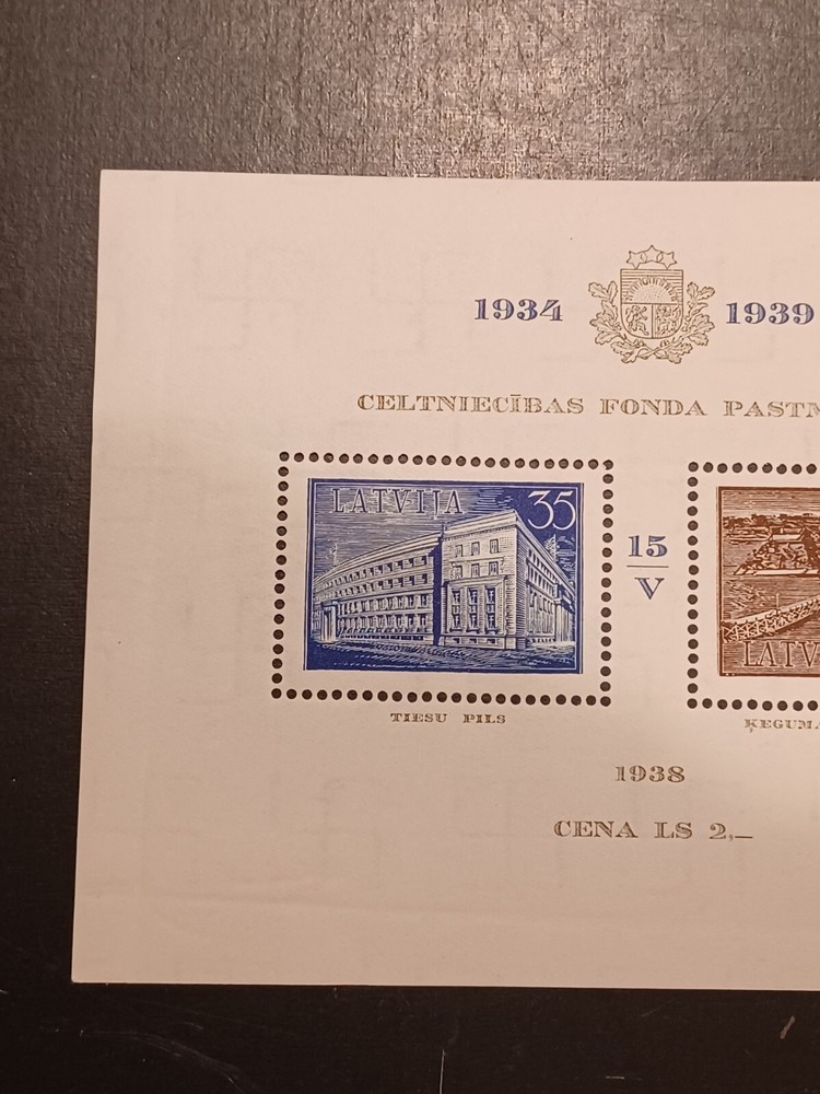 1934 1939 Latvia Unused Sheetlet Hinged