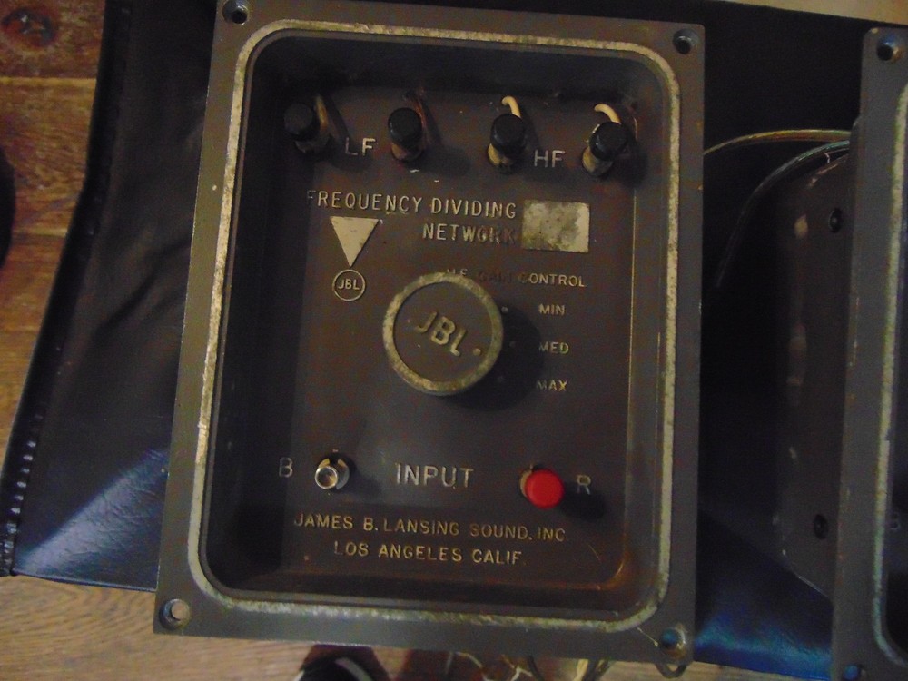 JBL HORNS AND CROSSOVERS