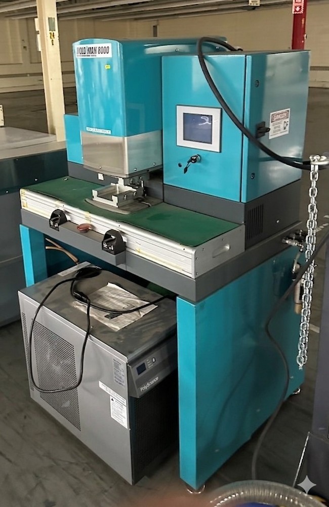 MOLDMAN 8000 LOW PRESSURE INJECTION MOLDER