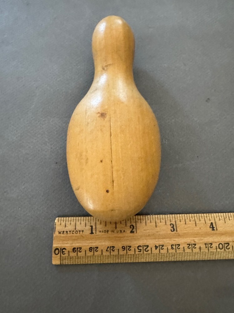PRIMITIVE WOOD EGG SOCK DARNER FOOT FORM WITH HANDLE