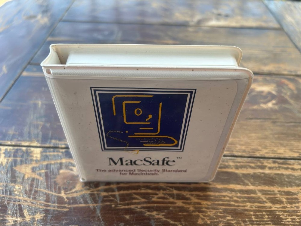 MacSafe Macintosh Security Software 3.5” Floppy Disk w/ Case & Manual