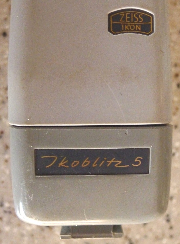 Zeiss Ikon Ikoblitz 5 Echoblitz Bounce Flash Made in Germany Vintage - WORKS