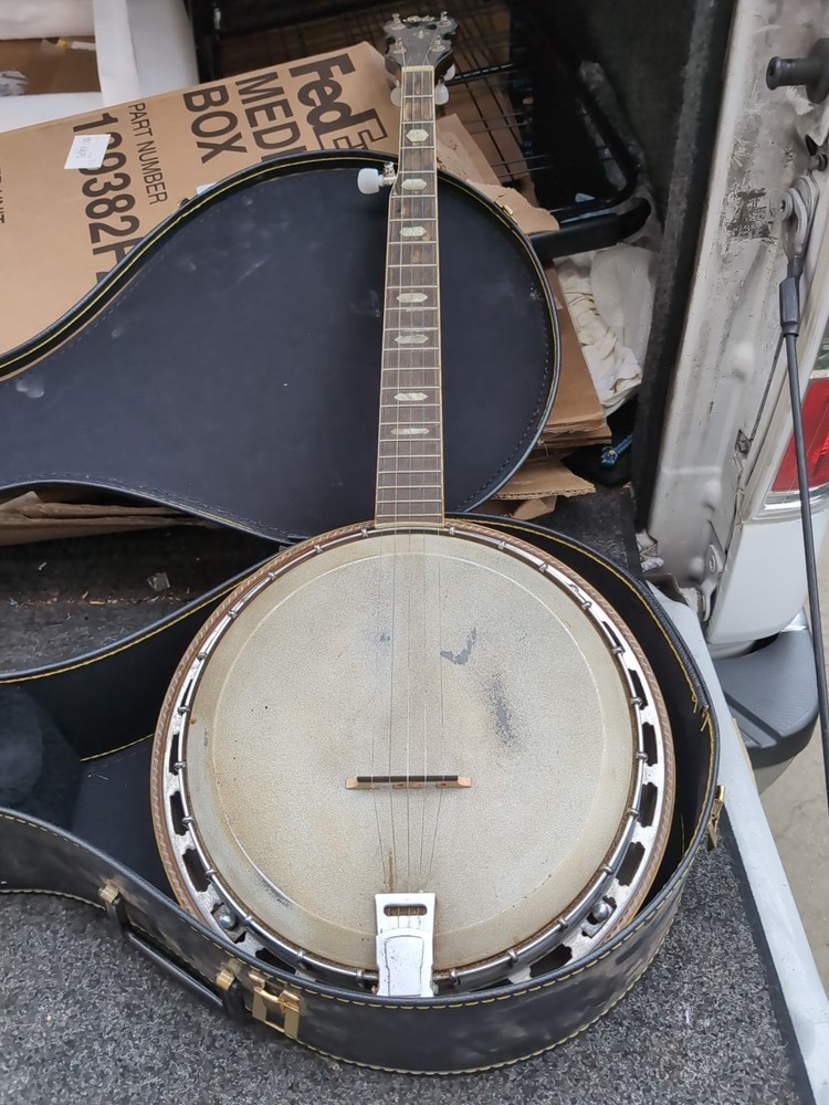 Vintage Five-string Banjo In Great Shape Please Take A Look