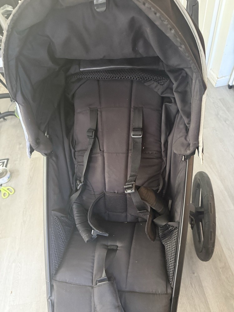 Thule Urban Glide 2 Jogging Stroller