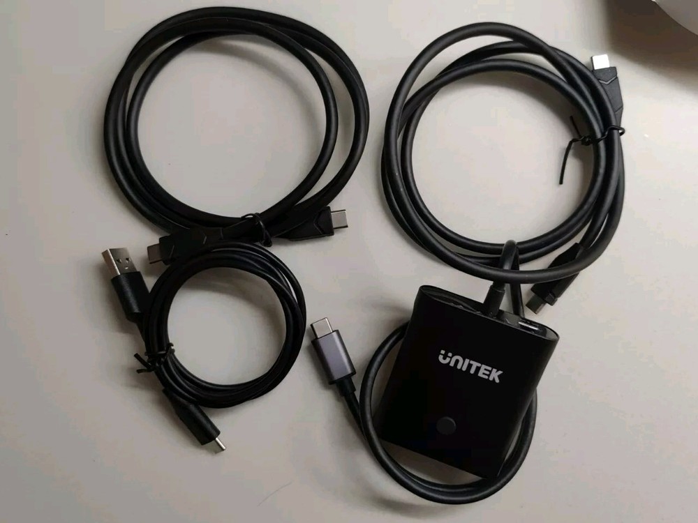 Unitek Bi-Directional USB C Switcher