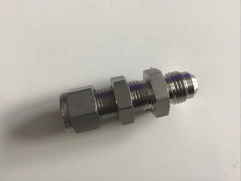 SWAGELOK SS-600-61-6AN