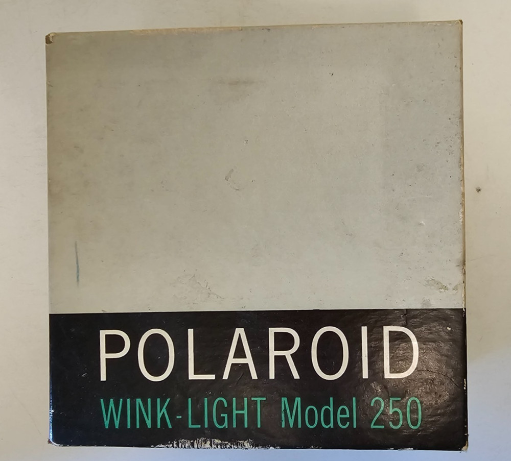 Polaroid Wink-Light Model 250 Without Cord