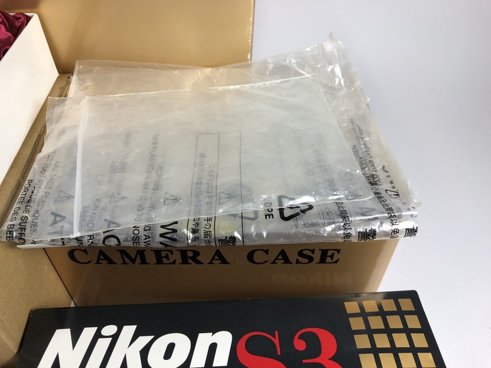 Nikon S3 limited edition black paint complete empty Box set (super rare)