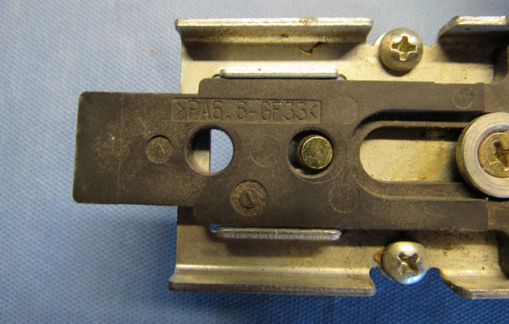 Yale 2100F 30 Inch with Latch Exit Device