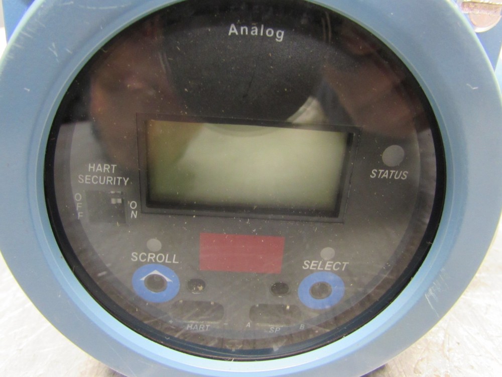 New! Micro Motion 2400SIA11B2EZZZ, HART Transmitter, 1" Tri-Clamp, MAKE OFFER!