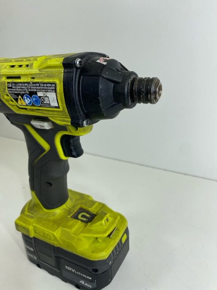 RYOBI TOOLS COMBO TOOL SET (P25019303)