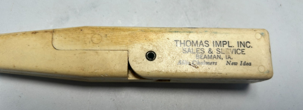 Vintage Folding T-Handle Screwdriver White Hard Plastic Thomas Impl Beaman IA