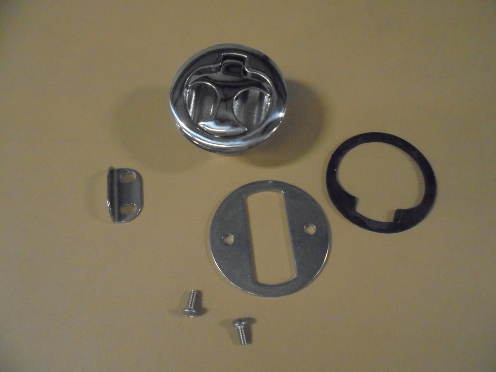 SOUTHCO FLUSH MOUNT PULL LATCH WITH BAT HANDLE, NON LOCKING, # M5-22-000-8