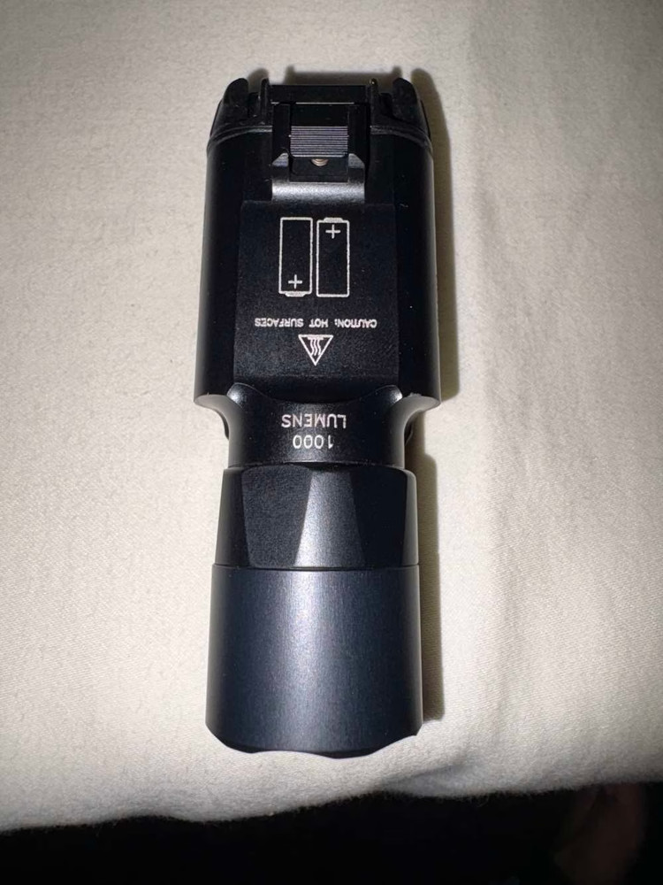 SureFire X300U-A Handgun Weapon Light - Black