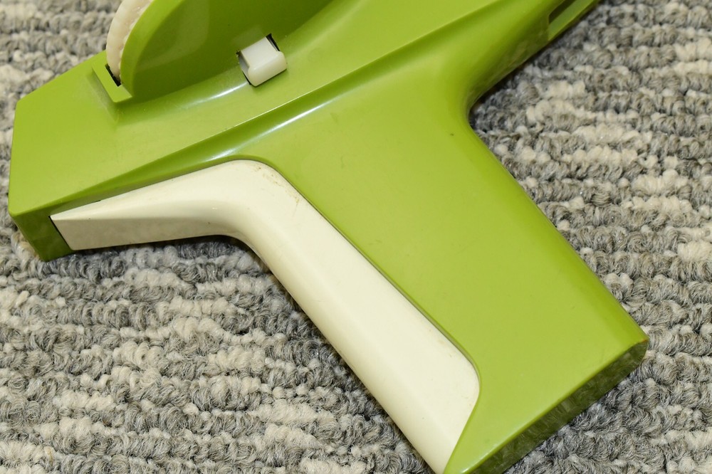 Vintage Dymo Label Maker Printer - Green & White