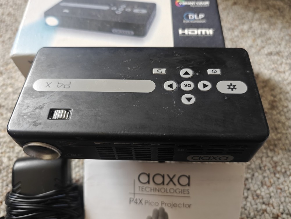 AAXA P4X Pico Projector