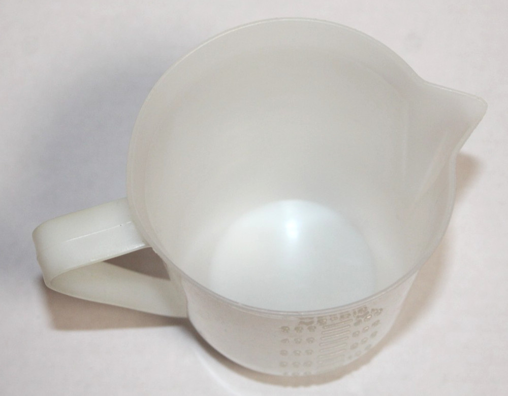 Vintage Sheer 2 Cup Action Ind Measuring Cup