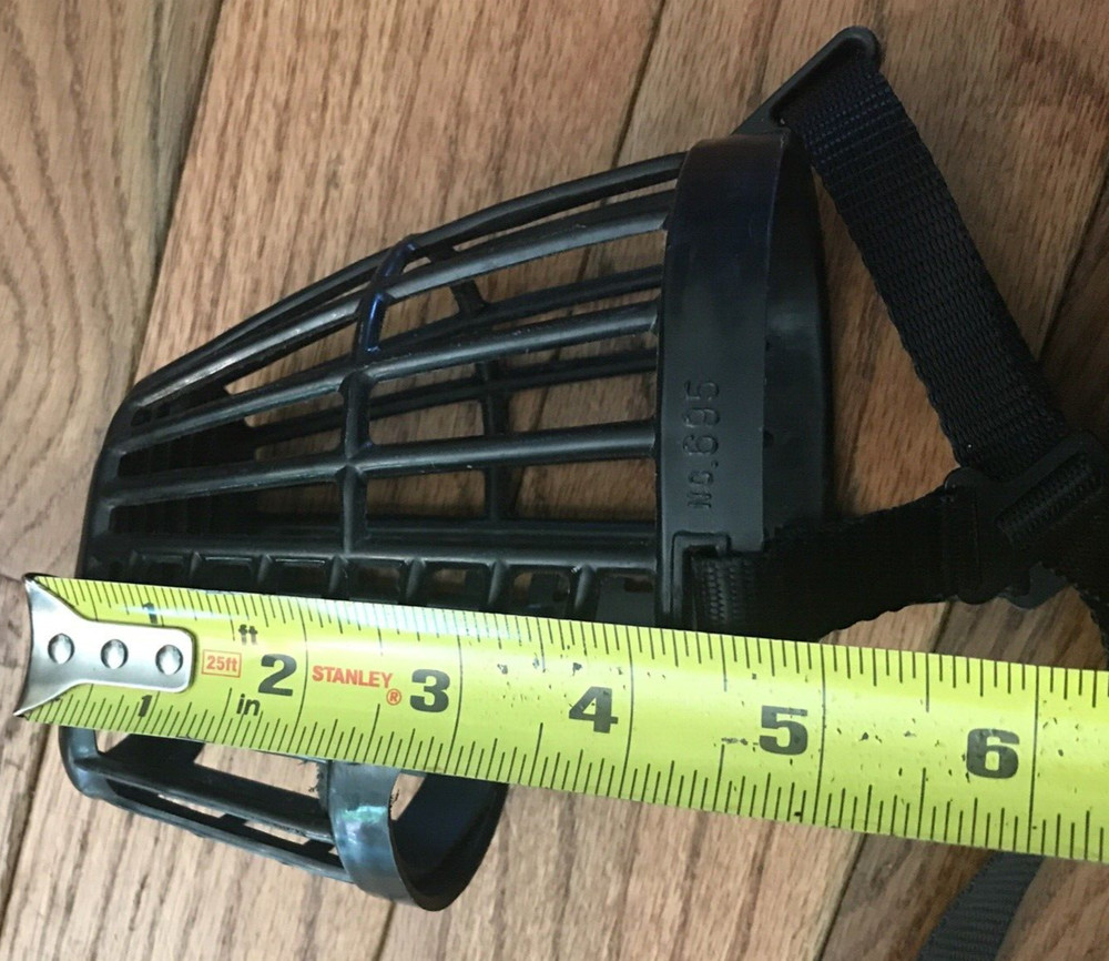 Dog Muzzle Black Medium Snout NO. 695 Made in Taiwan Bite Control Walking