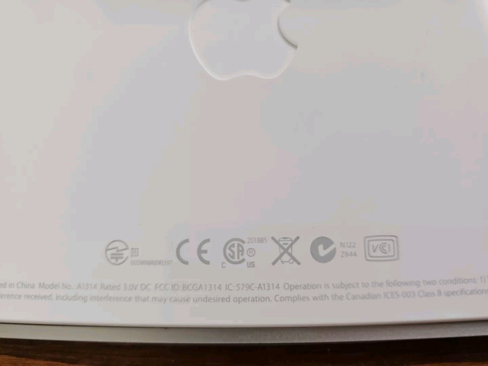 Genuine Apple A1314 Wireless Bluetooth Keyboard Un-tested