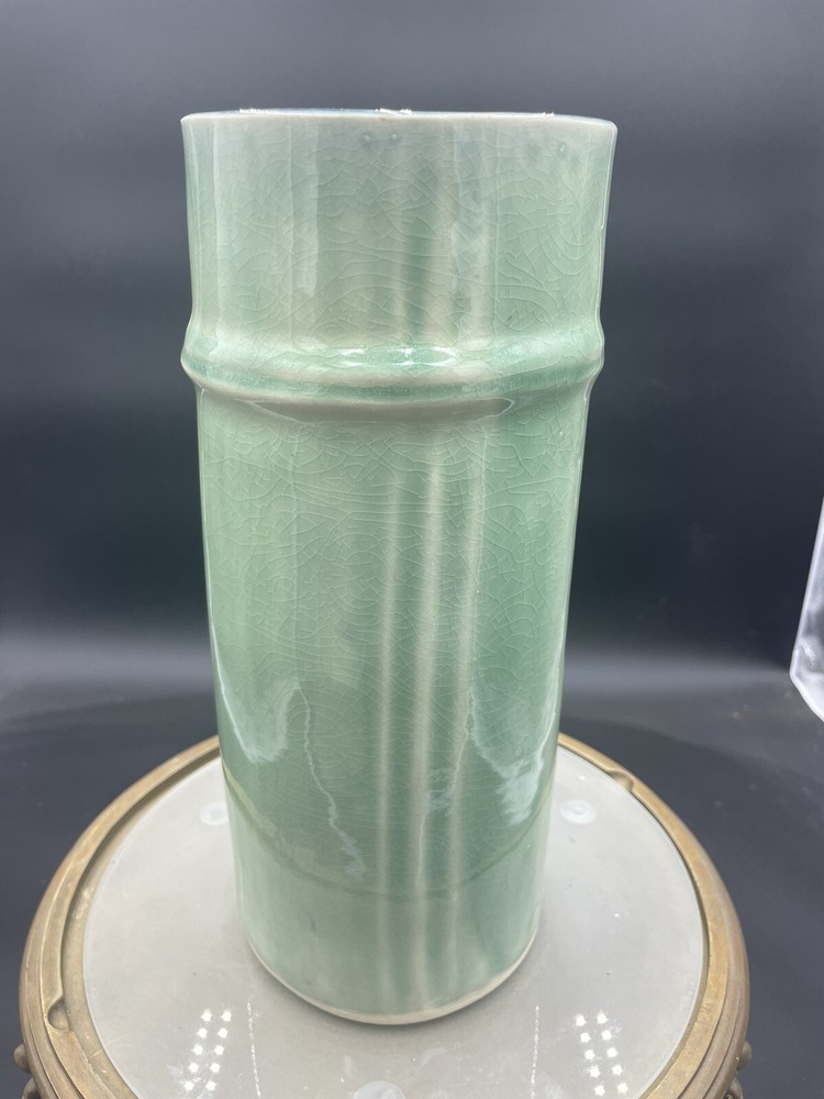 Vintage Ceramic Vase 11” X 5” VG