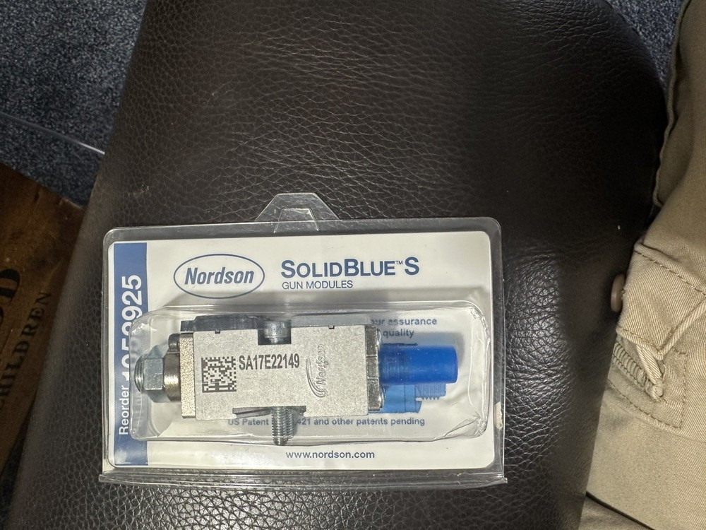 NORDSON SOLID BLUE S 1052925 GUN MODULE LABEL GLUE