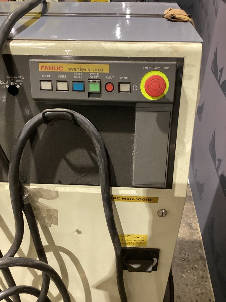 FANUC R-J3iB Controller for ArcMate 100iB USED