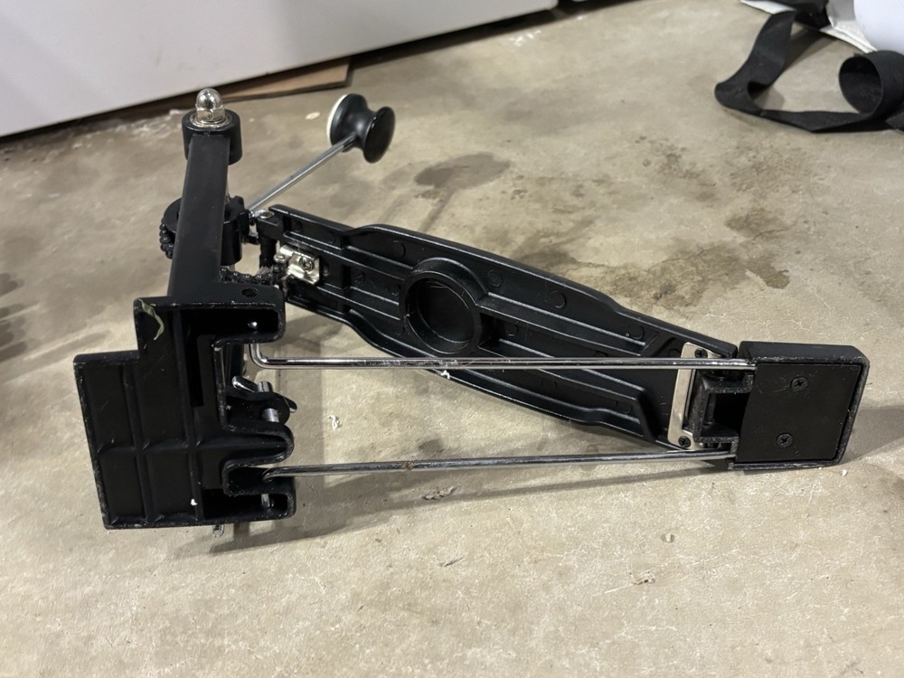 Alesis Kick Drum Pedal Nitro Command DM6 Strike DM10 Surge E-Drums