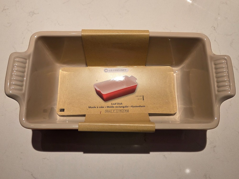 Le Creuset Stoneware Loaf Pan Dish 23cm / 9"