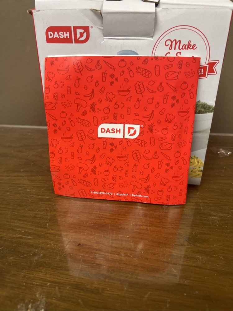 DASH Ultimate Deluxe Egg Cooker 6 Egg Capacity With Box