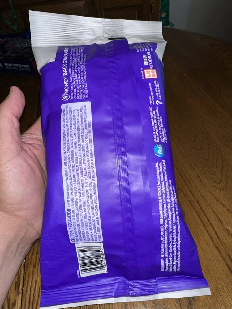 Luvs Diapers Bluey Size 4 Platinum Protection 3 pack Travel Pack