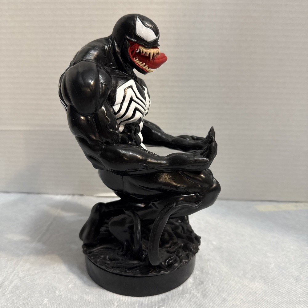 Cable Guys - Venom - Phone & Controller Holder -