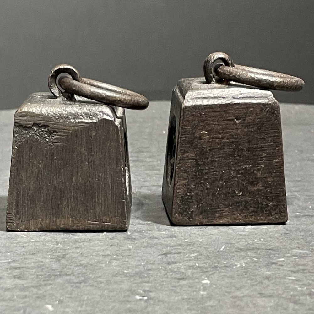 Vintage GPO Weights Two 1/2 Pound