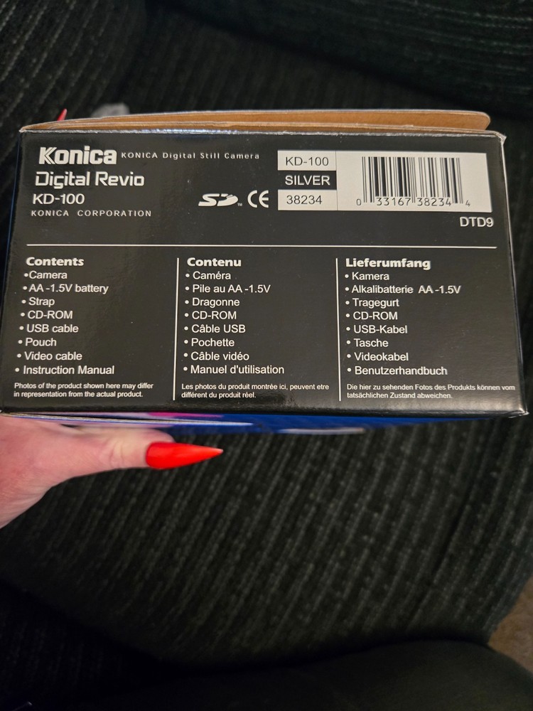 vintage konica digital camera complete with box