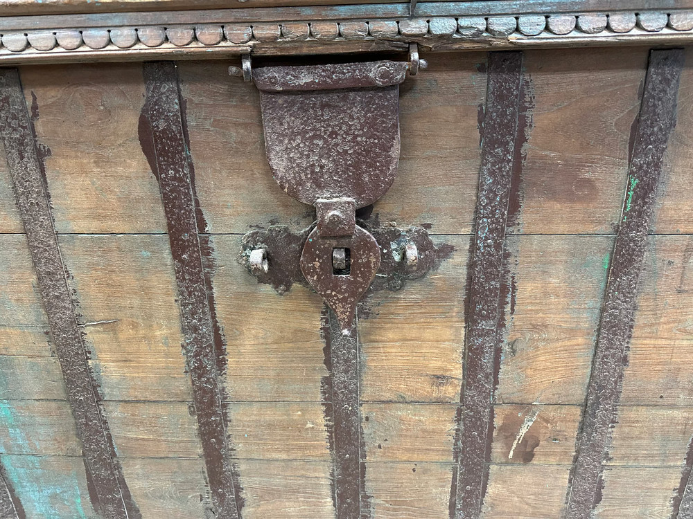 Vintage Wood Trunk.