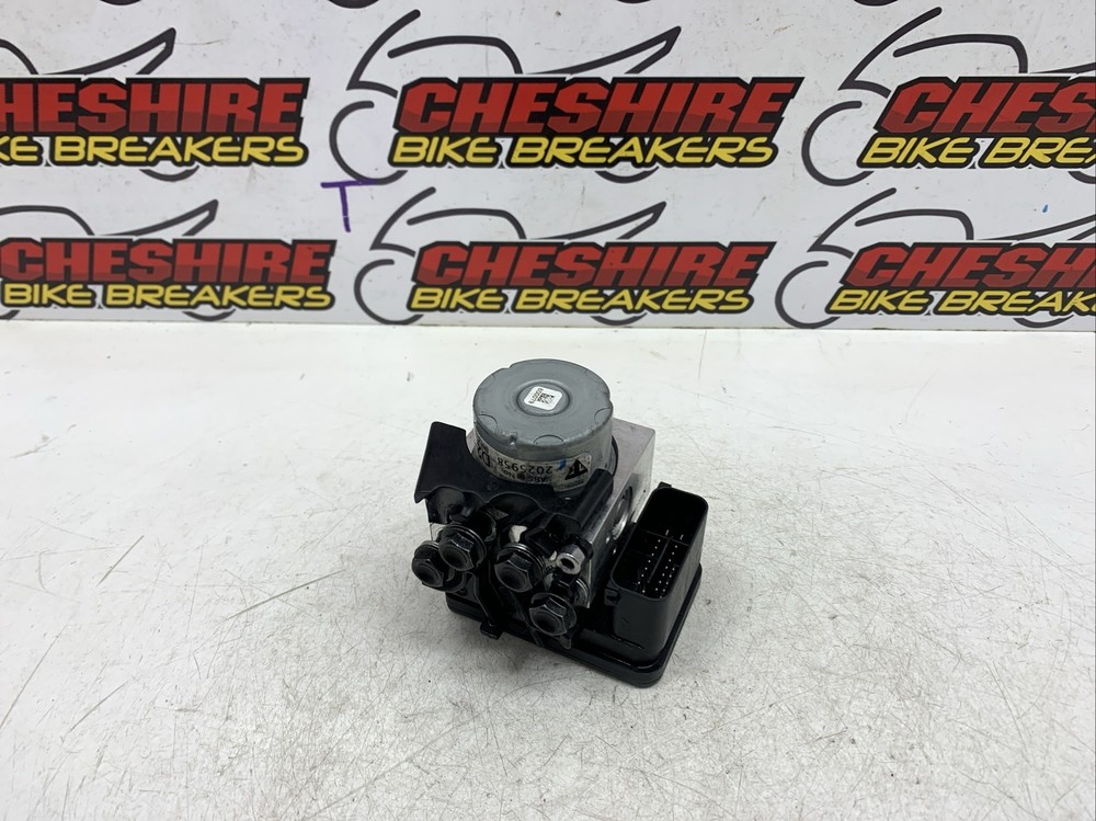 ♻️ Triumph Street Triple R 765 Abs 2017-2019 ABS Pump Module Controller ♻️