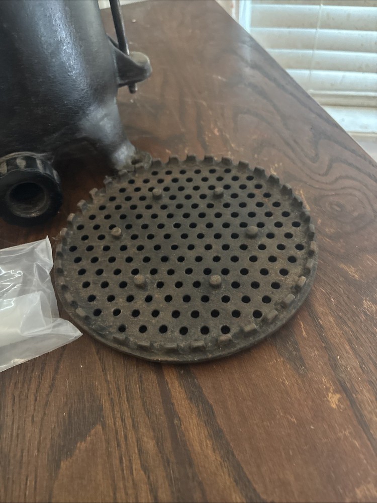 Antique sausage press