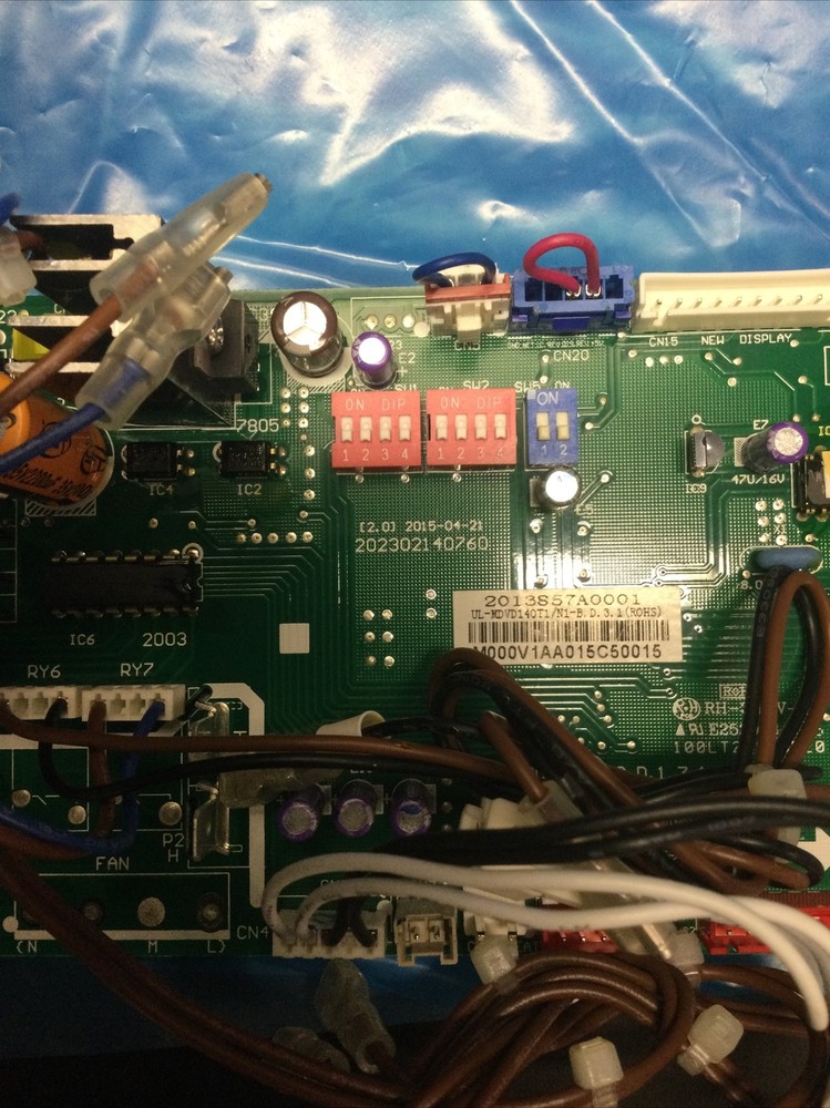 NEW, CARRIER, 2013857A0001, MAIN CONTROL BOARD. (28F-2)